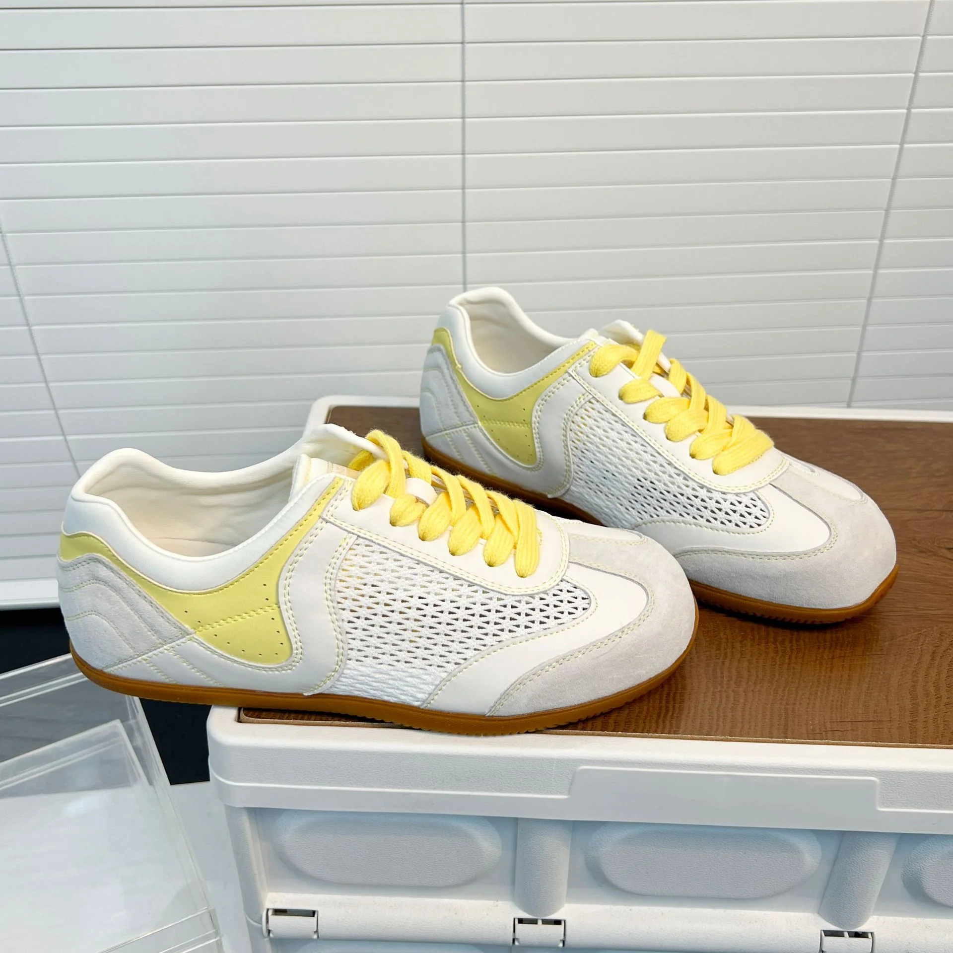 Damen Sportliche Freizeitsneakers mit atmungsaktiver Mesh-Oberfläche und flexibler Sohle Heidi Mode - Image 4