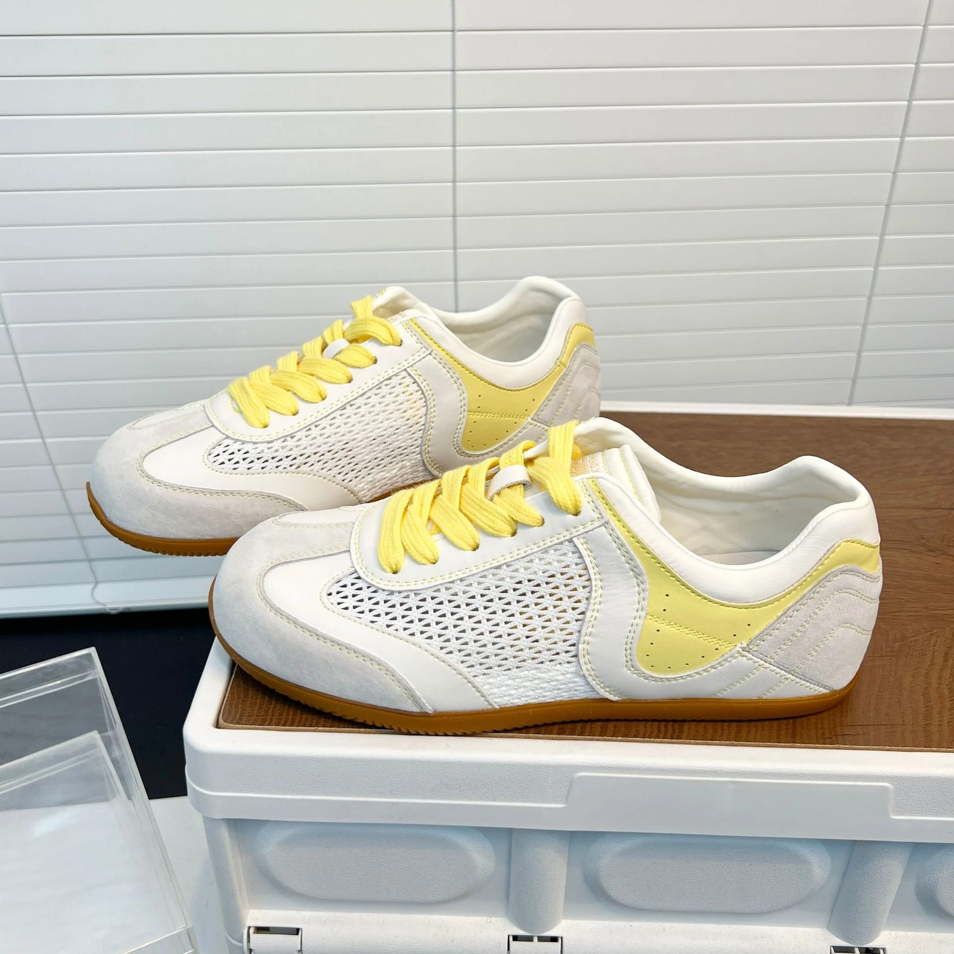Damen Sportliche Freizeitsneakers mit atmungsaktiver Mesh-Oberfläche und flexibler Sohle Heidi Mode - Image 7