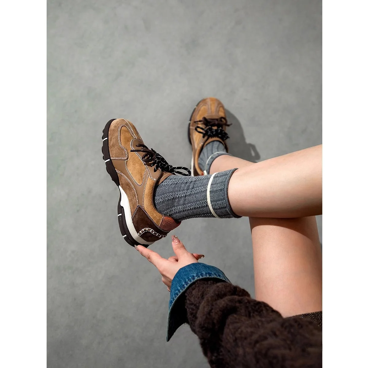 Damen Sportliche Freizeitsneakers mit robustem Profil und atmungsaktiver Obermaterialstruktur Heidi Mode - Image 6