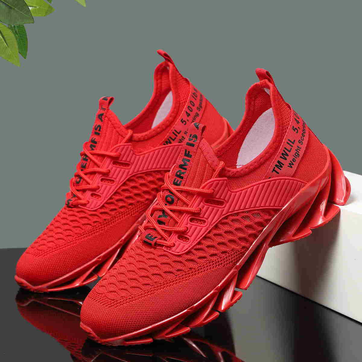 Damen Sportliche High-Performance Sneakers mit auffälligem Sohlenprofil Heidi Mode - Image 11