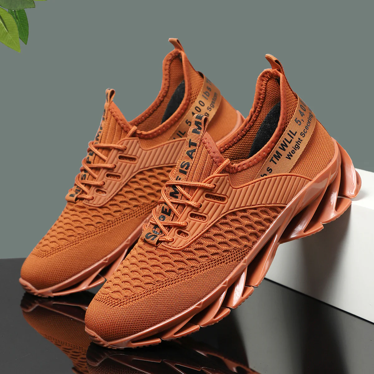 Damen Sportliche High-Performance Sneakers mit auffälligem Sohlenprofil Heidi Mode - Image 6
