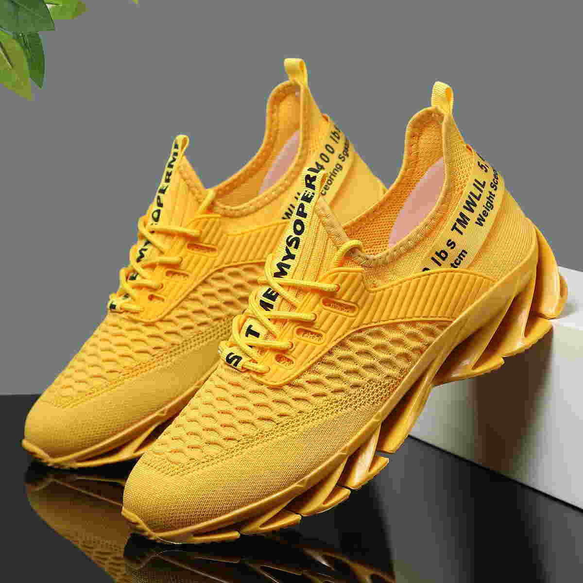 Damen Sportliche High-Performance Sneakers mit auffälligem Sohlenprofil Heidi Mode - Image 8