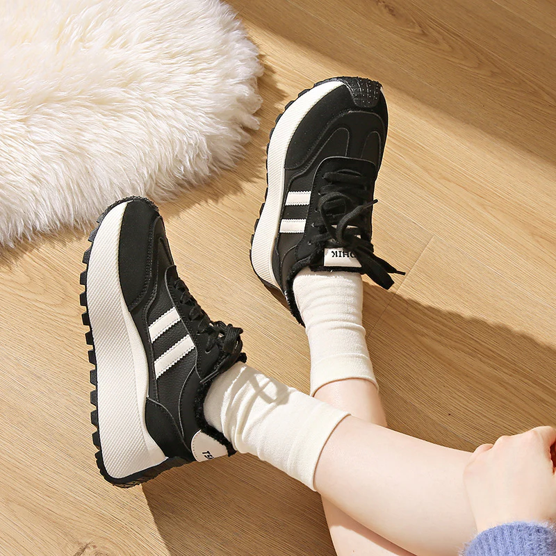 Damen Sportliche High-Top Sneakers mit gefüttertem Innenbereich Heidi Mode - Image 4