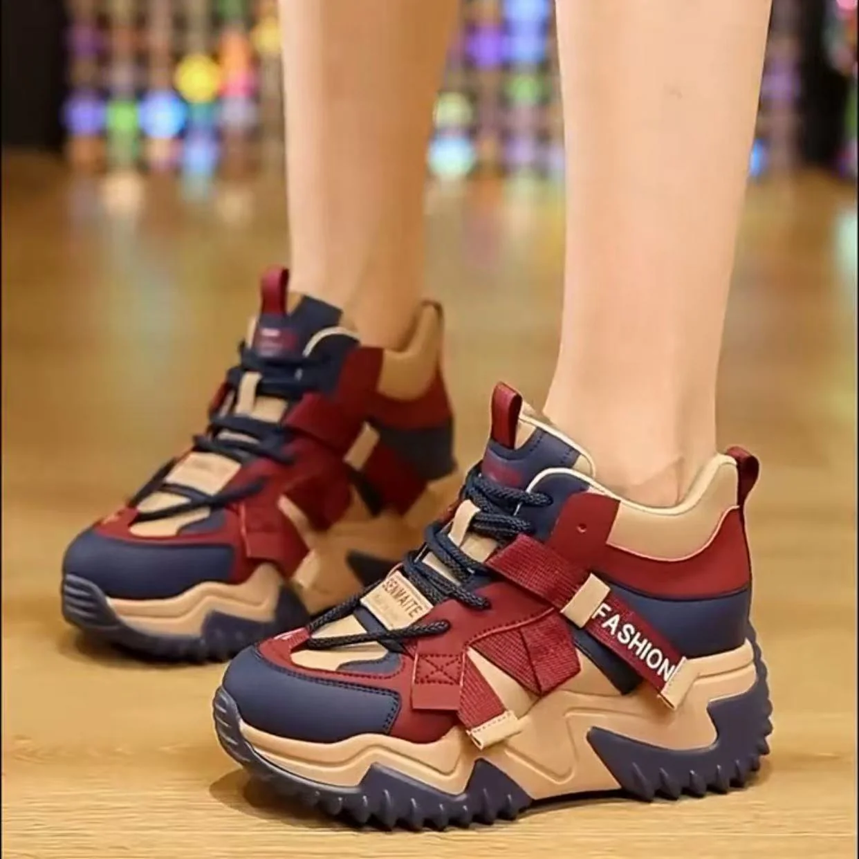 Damen Sportliche High-Top Sneakers mit herausragender Dämpfung und modischem Design Heidi Mode - Image 3