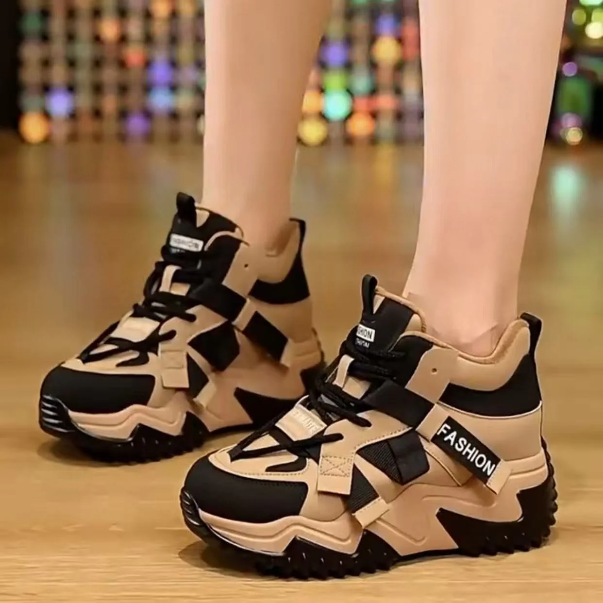 Damen Sportliche High-Top Sneakers mit herausragender Dämpfung und modischem Design Heidi Mode - Image 5