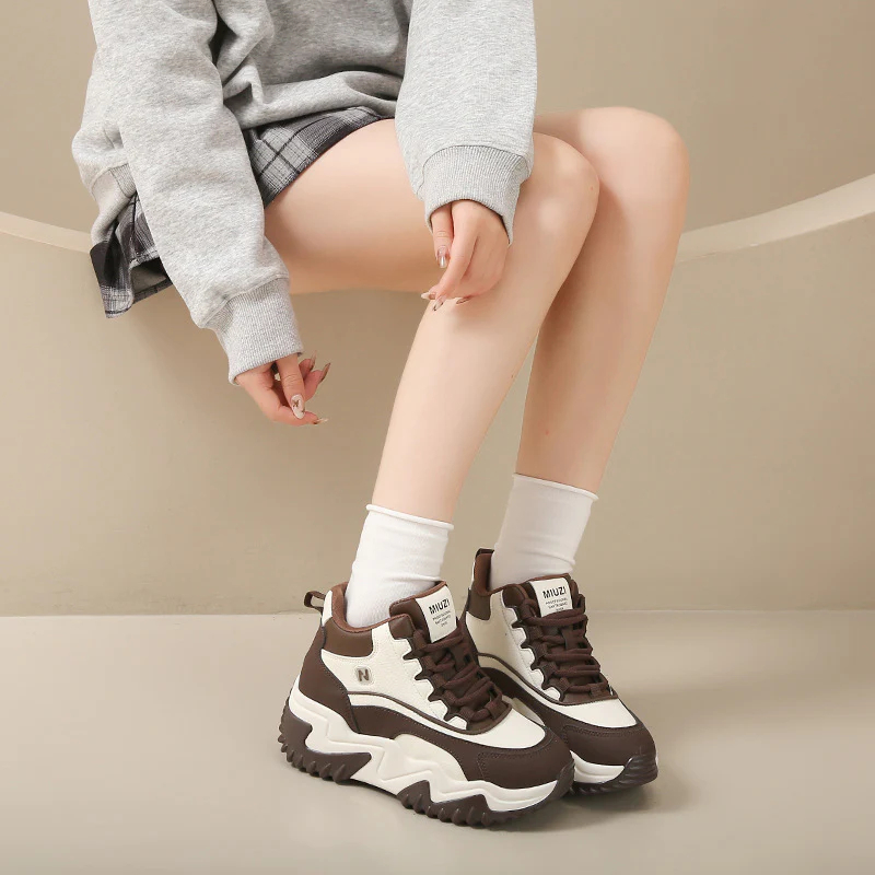 Damen Sportliche High-Top Sneakers mit robustem Profil und dynamischem Design Heidi Mode - Image 4