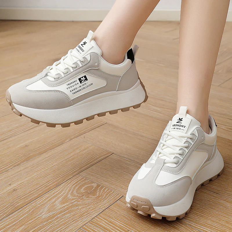 Damen Sportliche Komfort-Sneaker mit rutschfester Sohle und gepolstertem Innenfutter Heidi Mode - Image 4