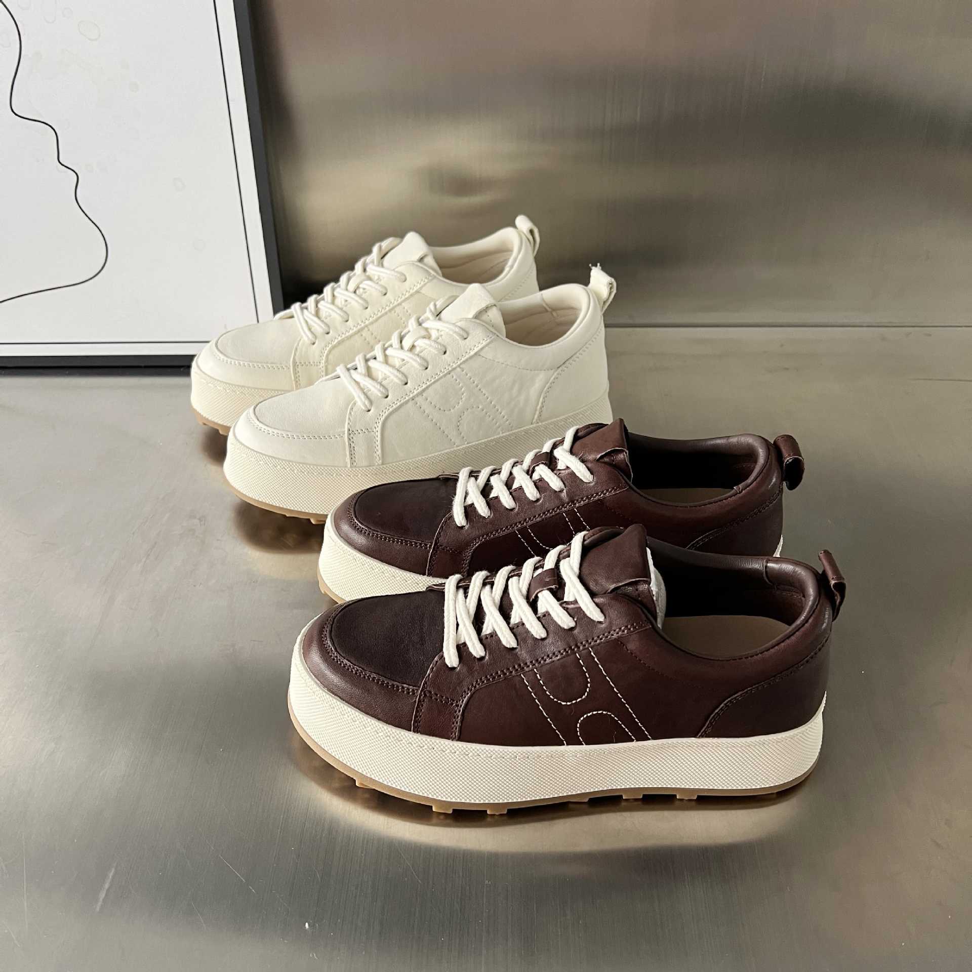 Damen Sportliche Lace-Up Sneakers mit komfortabler Plateau-Sohle Heidi Mode - Image 3