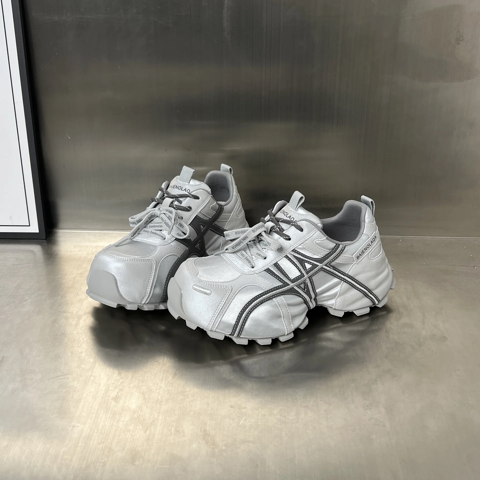 Damen Sportliche Lauf-Schuhe mit robustem Profil und atmungsaktivem Obermaterial Heidi Mode - Image 2