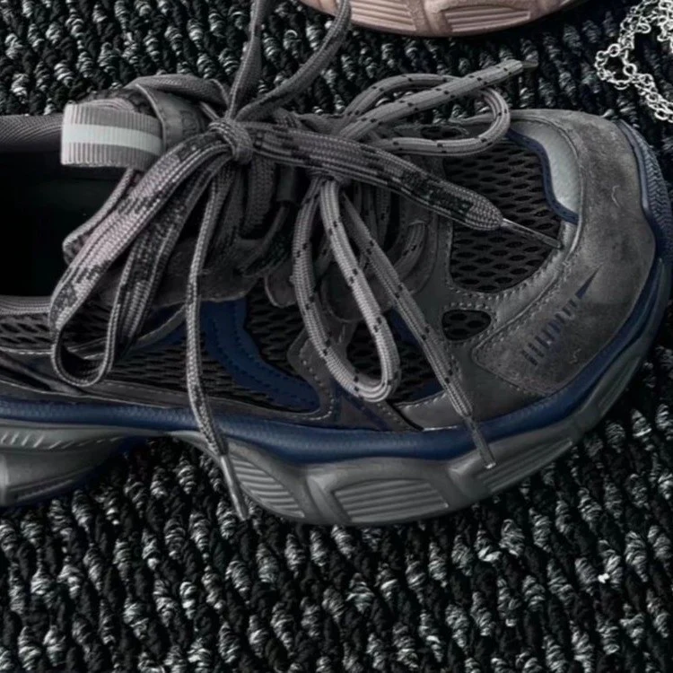Damen Sportliche Lauf-Sneaker mit atmungsaktivem Mesh und dämpfender Sohle Heidi Mode - Image 2