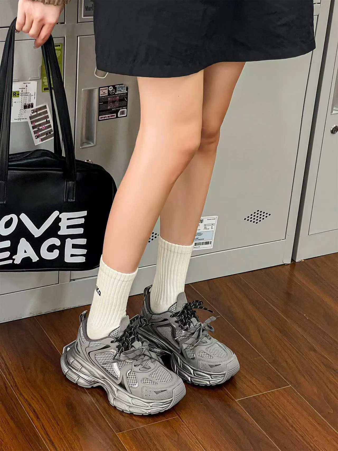 Damen Sportliche Lauf Sneakers mit atmungsaktiver Mesh-Oberfläche Heidi Mode - Image 7