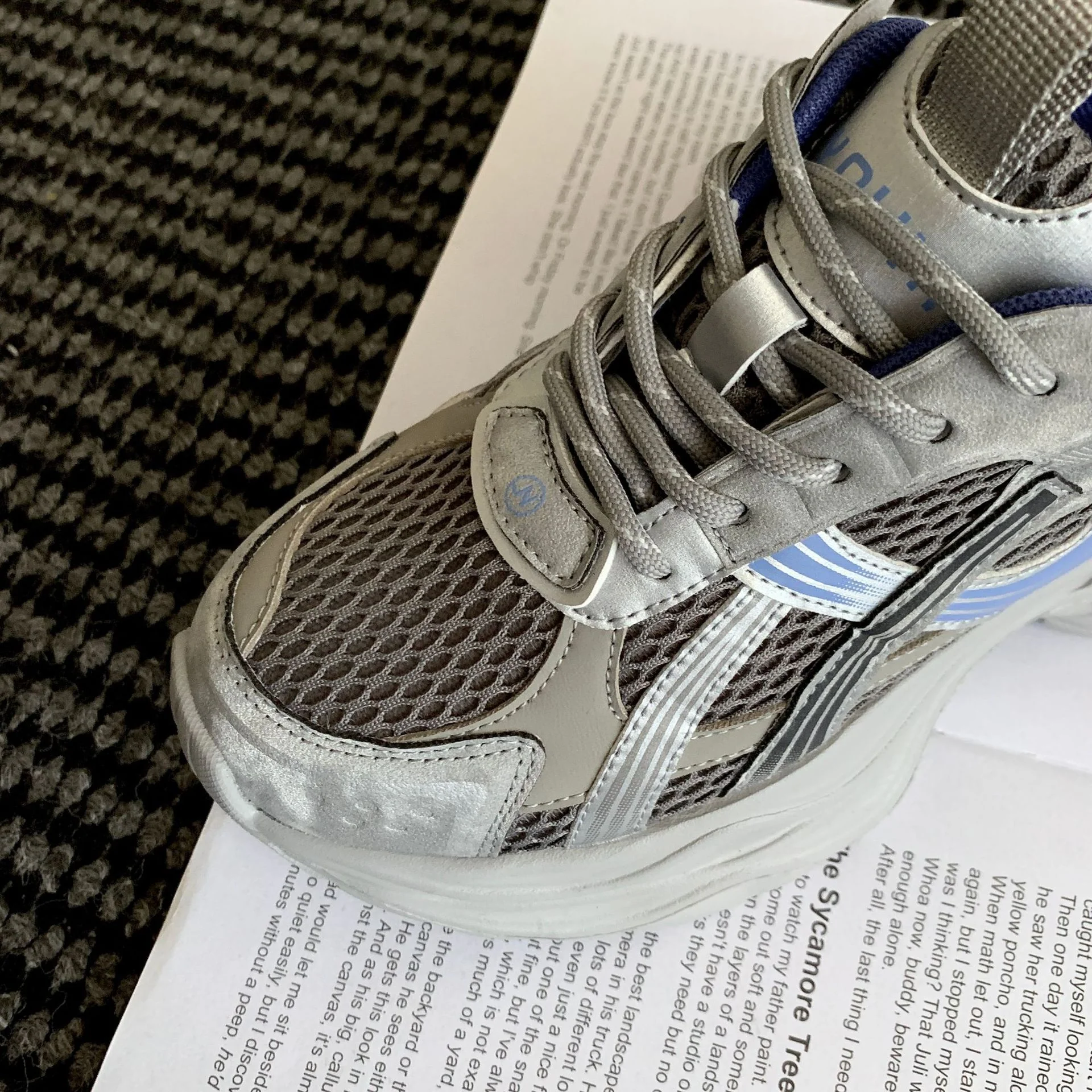 Damen Sportliche Lauf Sneakers mit atmungsaktiver Mesh-Oberfläche und komfortabler Dämpfung Heidi Mode - Image 4