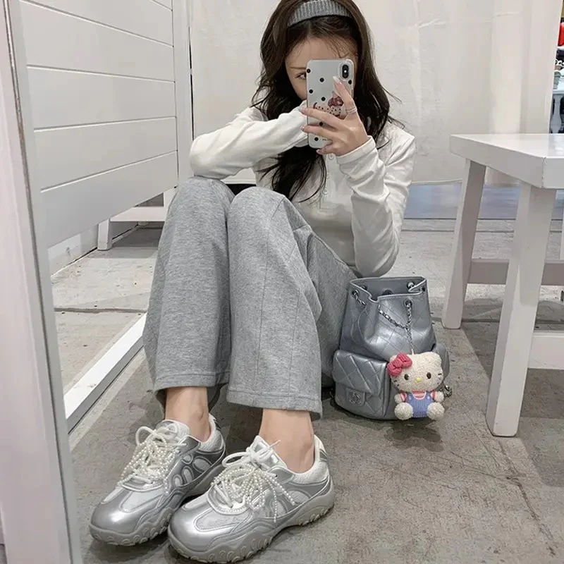 Damen Sportliche Lauf Sneakers mit atmungsaktiver Mesh-Oberfläche und rutschfester Sohle Heidi Mode - Image 2