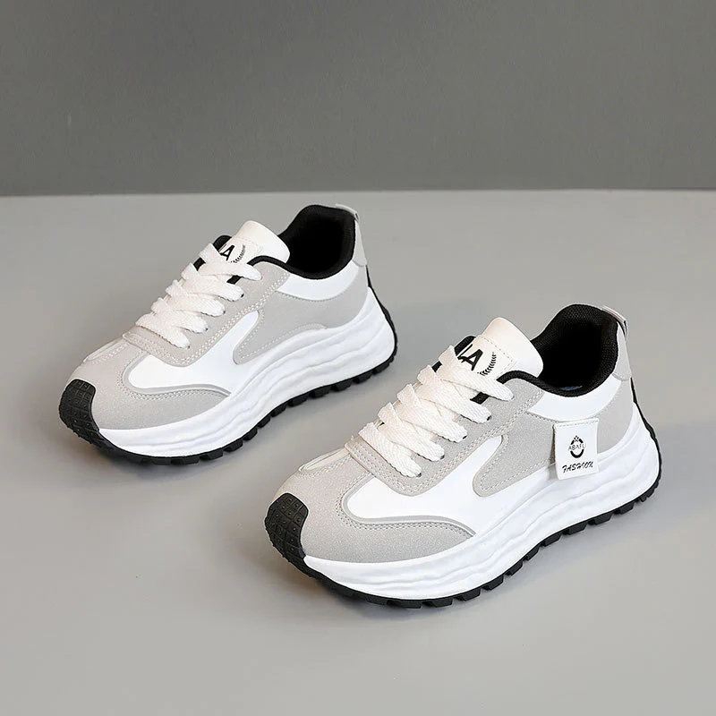 Damen Sportliche Lauf Sneakers mit modernem Design und flexibler Dämpfung Heidi Mode - Image 7