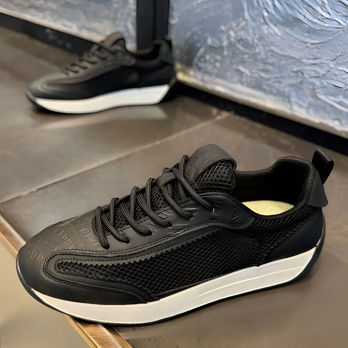 Damen Sportliche Lauf- und Freizeitschuhe mit atmungsaktiver Mesh-Oberfläche und dämpfendem Fußbett Heidi Mode - Image 2