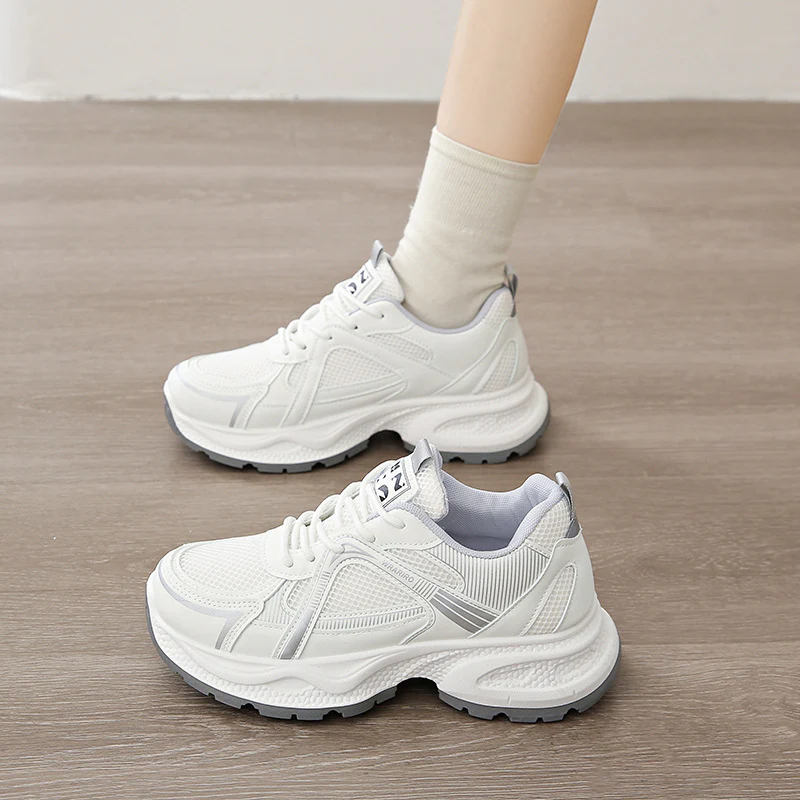 Damen Sportliche Lauf- und Freizeitsneaker mit atmungsaktivem Obermaterial Heidi Mode - Image 4