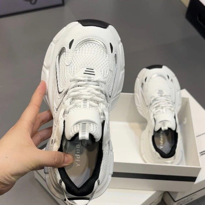 Damen Sportliche Laufschuhe mit atmungsaktivem Obermaterial und dämpfender Sohle Heidi Mode - Image 2