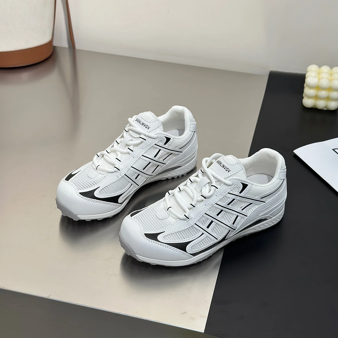 Damen Sportliche Laufschuhe mit atmungsaktivem Obermaterial und rutschfester Sohle Heidi Mode - Image 3