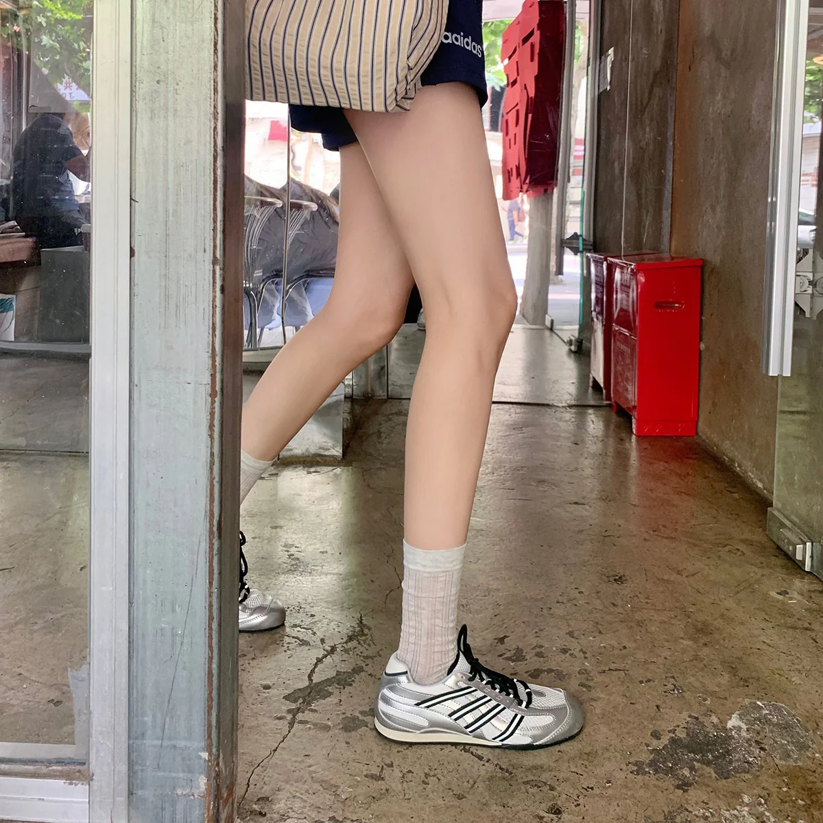 Damen Sportliche Laufschuhe mit atmungsaktiver Mesh-Oberfläche und rutschfester Sohle Heidi Mode - Image 4