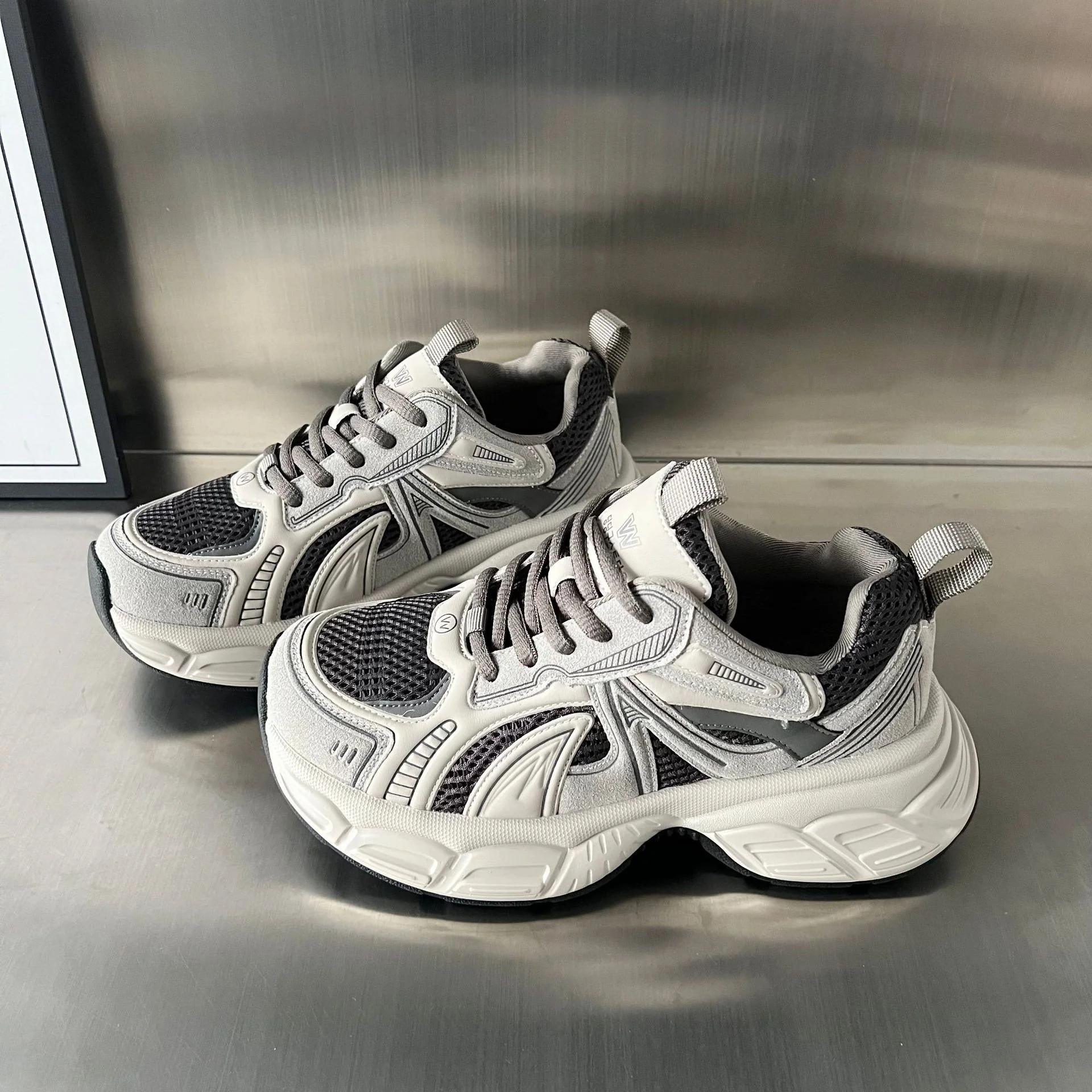 Damen Sportliche Laufschuhe mit atmungsaktiver Mesh-Oberfläche und stabiler Sohle Heidi Mode - Image 6
