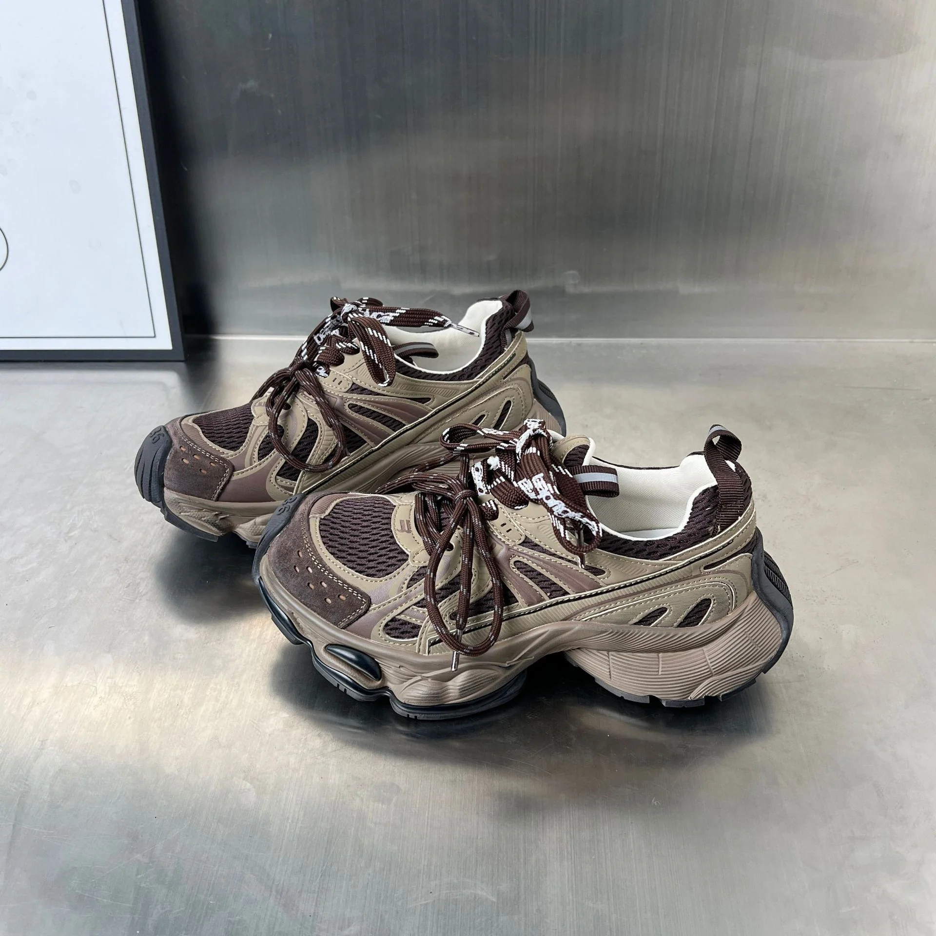 Damen Sportliche Laufschuhe mit atmungsaktiver Netzstruktur und stoßdämpfendem Fußbett Heidi Mode - Image 2