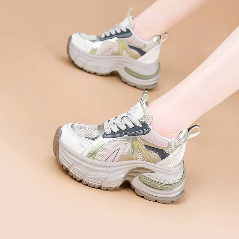 Damen Sportliche Laufschuhe mit dämpfender Sohle und atmungsaktivem Obermaterial Heidi Mode - Image 2