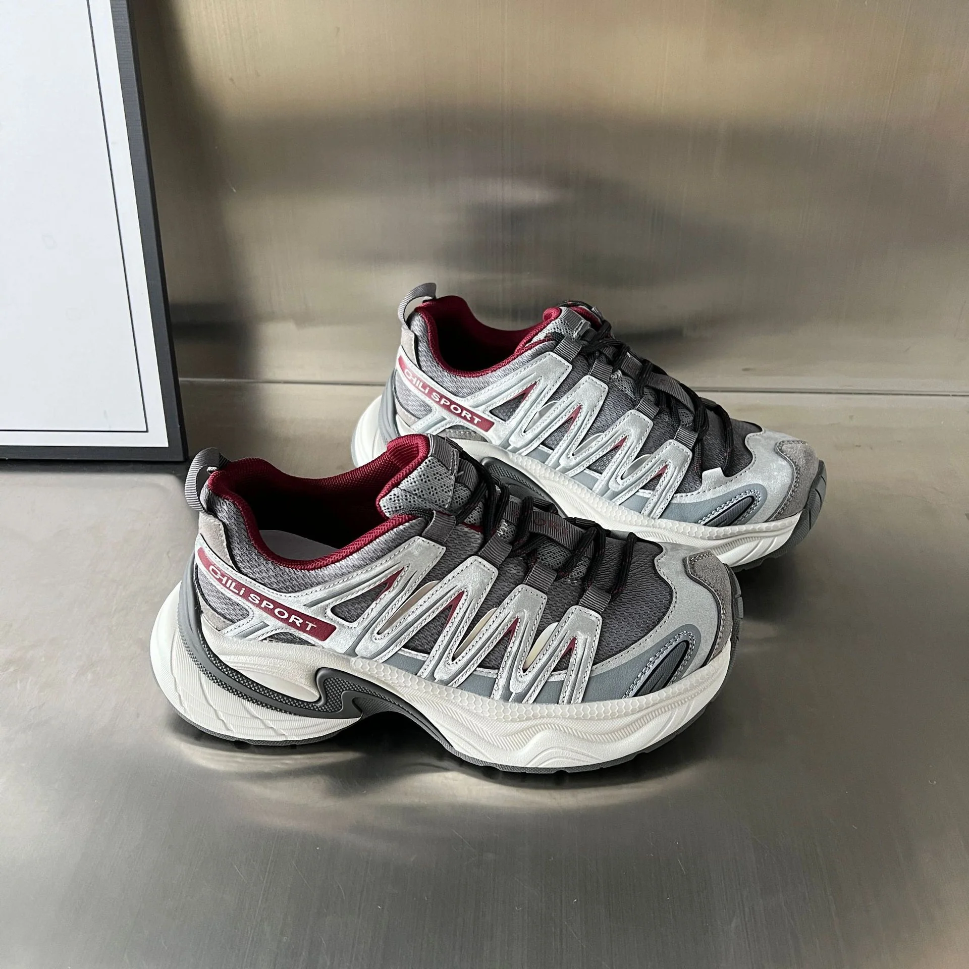 Damen Sportliche Lifestyle-Sneaker mit atmungsaktiven Mesh-Einsätzen und dämpfendem Fußbett Heidi Mode - Image 5