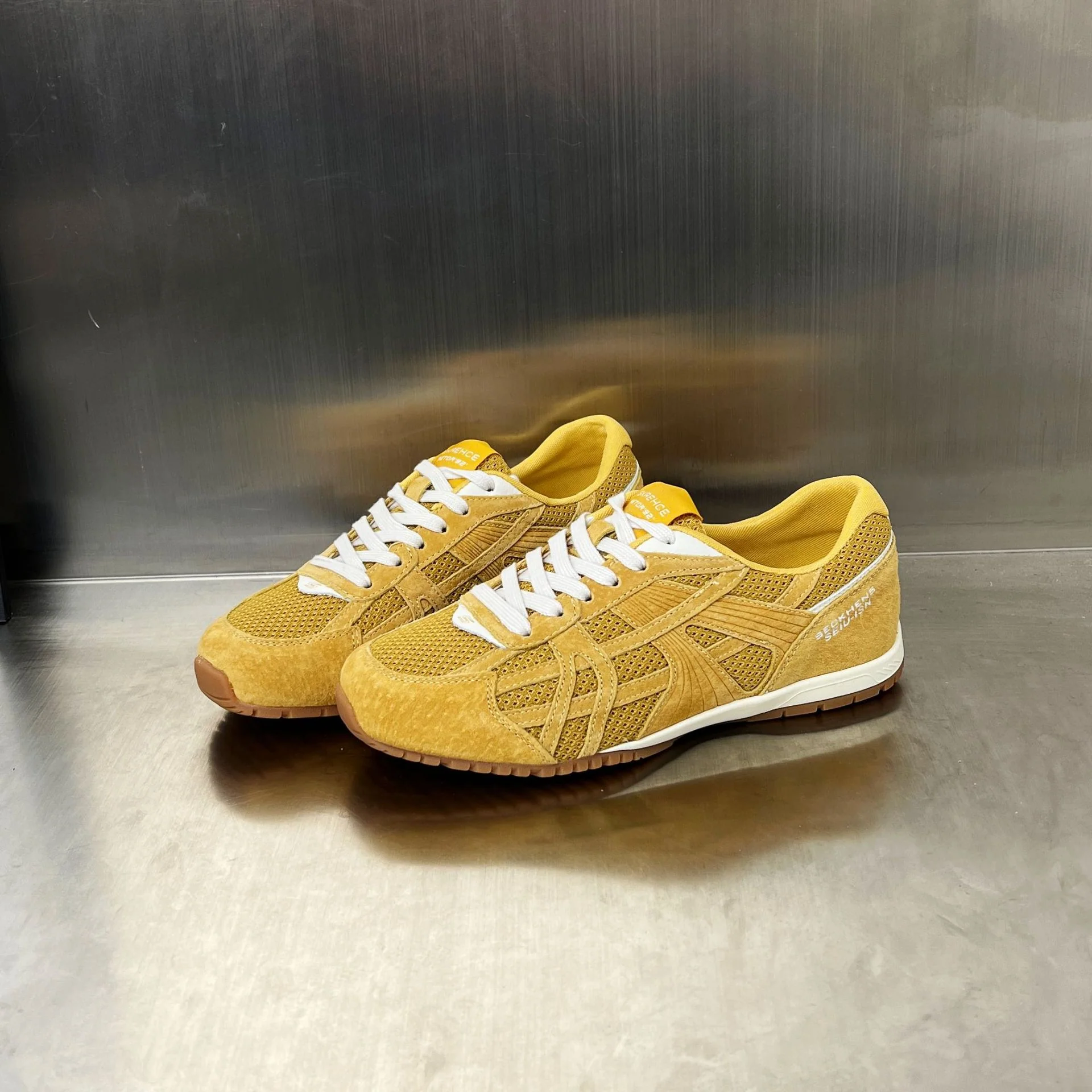 Damen Sportliche Lifestyle Sneakers mit atmungsaktiver Obermaterialstruktur Heidi Mode - Image 6