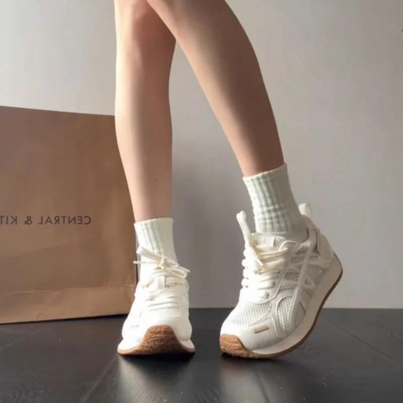 Damen Sportliche Mesh-Sneaker mit dämpfenden Eigenschaften und modernem Design Heidi Mode - Image 8