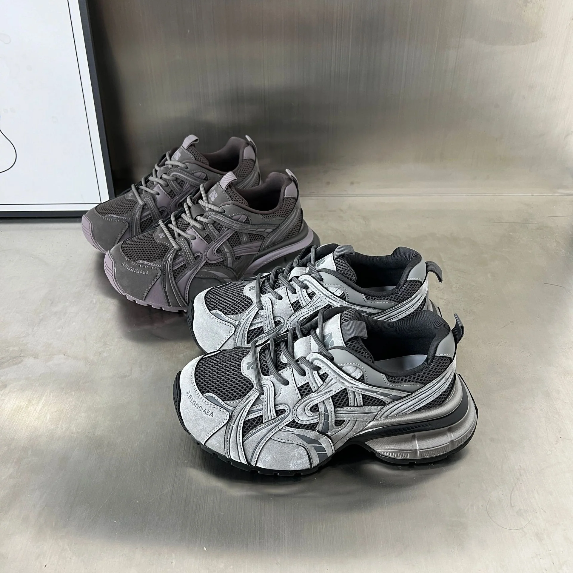 Damen Sportliche Mesh-Sneaker mit dämpfender Sohle und atmungsaktiver Konstruktion Heidi Mode - Image 3