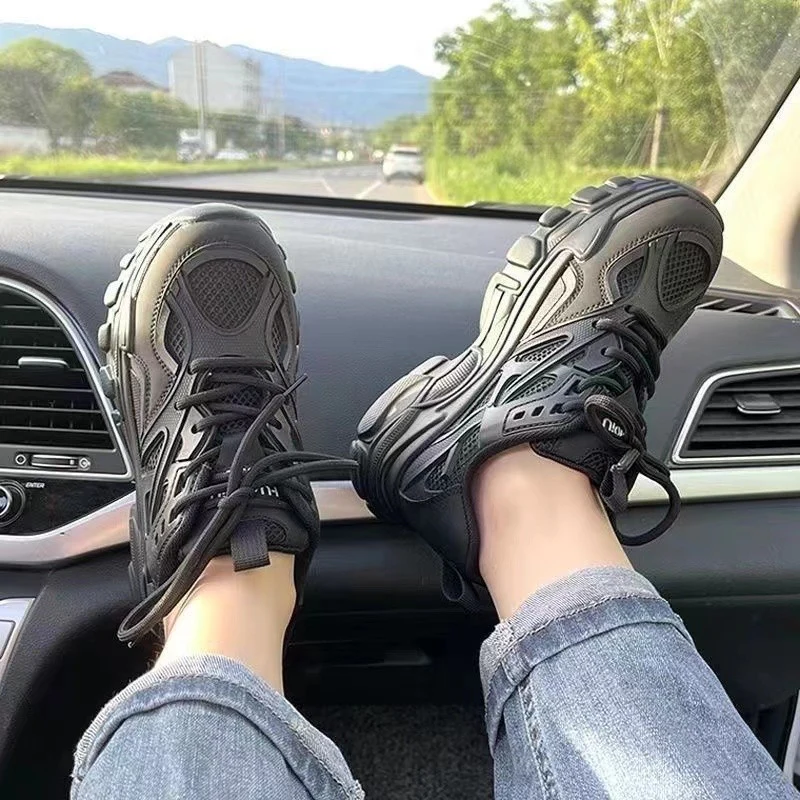 Damen Sportliche Outdoor-Sneaker mit rutschfester Sohle und atmungsaktivem Obermaterial Heidi Mode - Image 2
