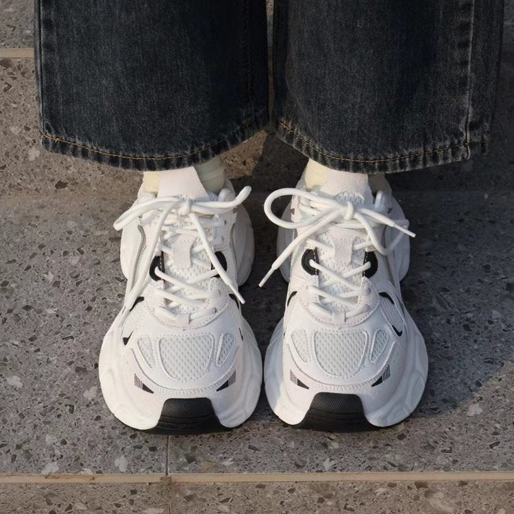 Damen Sportliche Performance-Sneaker mit atmungsaktiven Mesh-Einsätzen Heidi Mode - Image 3