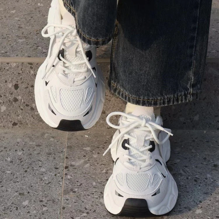 Damen Sportliche Performance-Sneaker mit atmungsaktiven Mesh-Einsätzen Heidi Mode - Image 4