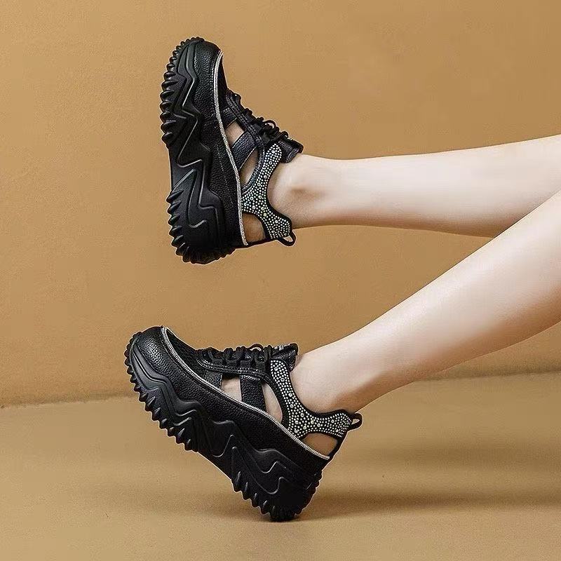 Damen Sportliche Plateau-Sneaker mit atmungsaktivem Mesh und rutschfester Sohle Heidi Mode - Image 4