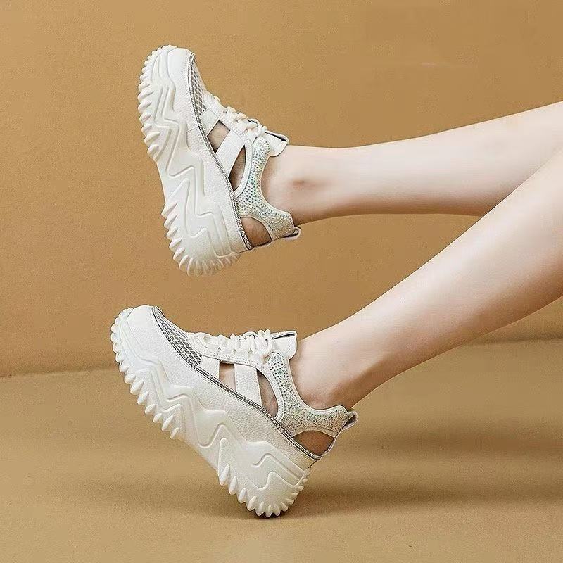 Damen Sportliche Plateau-Sneaker mit atmungsaktivem Mesh und rutschfester Sohle Heidi Mode - Image 5