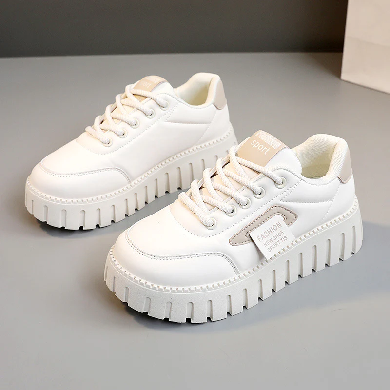 Damen sportliche Plateau-Sneaker mit atmungsaktivem Obermaterial und rutschfester Sohle Heidi Mode - Image 7