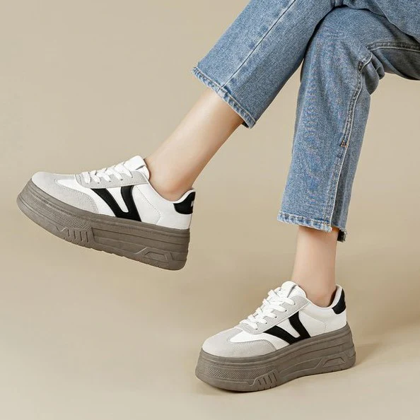 Damen Sportliche Plateau-Sneaker mit komfortabler Dämpfung und modernem Design Heidi Mode - Image 4