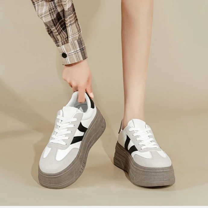 Damen Sportliche Plateau-Sneaker mit komfortabler Dämpfung und modernem Design Heidi Mode - Image 5