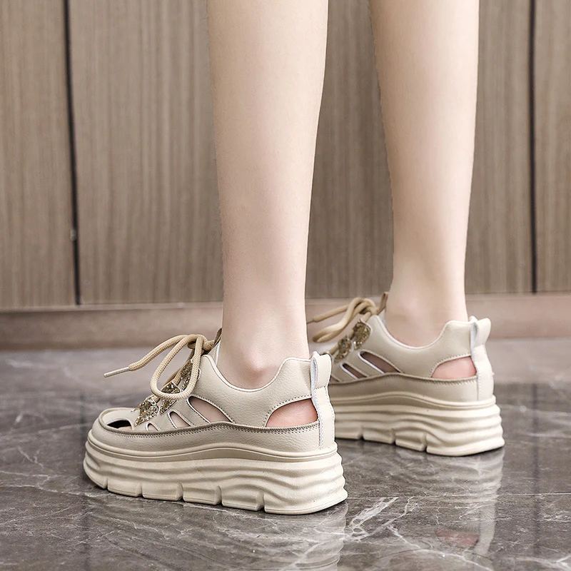 Damen Sportliche Plateau-Sneakers mit funkelnden Akzenten und trendigem Design Heidi Mode - Image 3