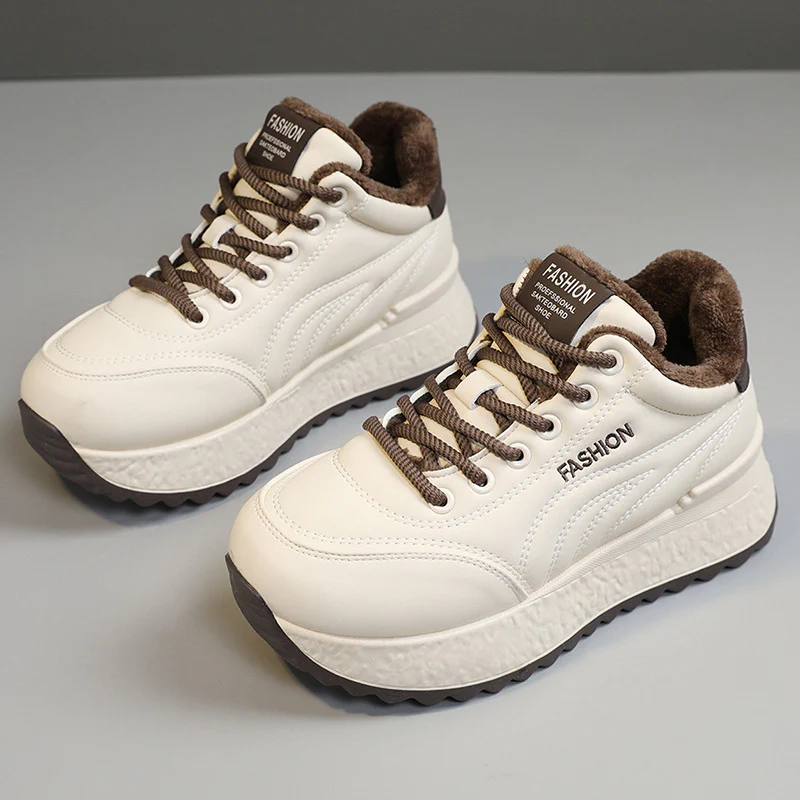 Damen sportliche Plateau Sneakers mit kuscheligem Innenfutter und rutschfester Laufsohle Heidi Mode - Image 2