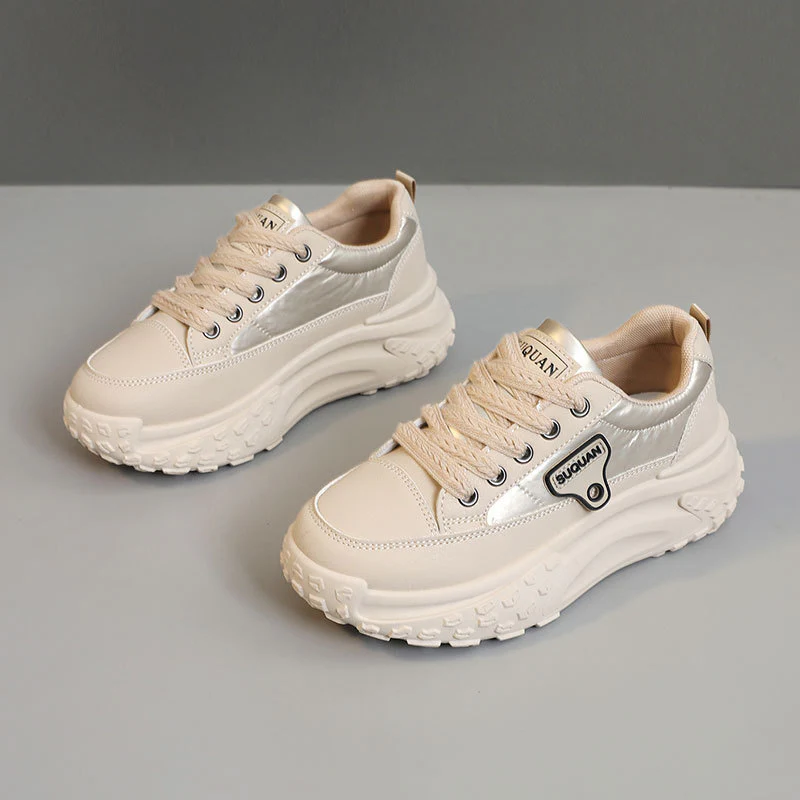 Damen Sportliche Plateau Sneakers mit rutschfester Laufsohle und atmungsaktivem Obermaterial Heidi Mode - Image 6
