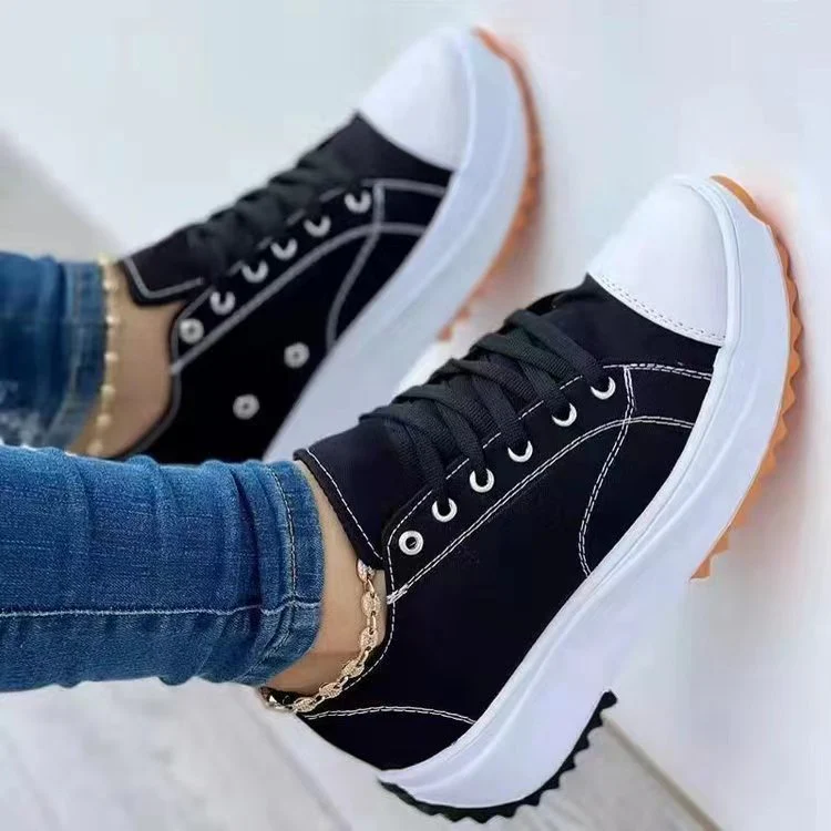 Damen Sportliche Plateausneaker mit modischem Kettenakzent Heidi Mode - Image 9