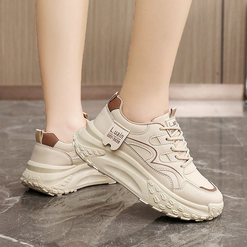 Damen Sportliche Plattform Sneakers mit dämpfender Sohle und atmungsaktivem Obermaterial Heidi Mode - Image 2