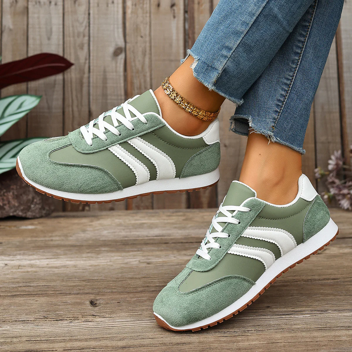 Damen Sportliche Retro-Sneaker mit atmungsaktivem Obermaterial und weicher Dämpfung Heidi Mode