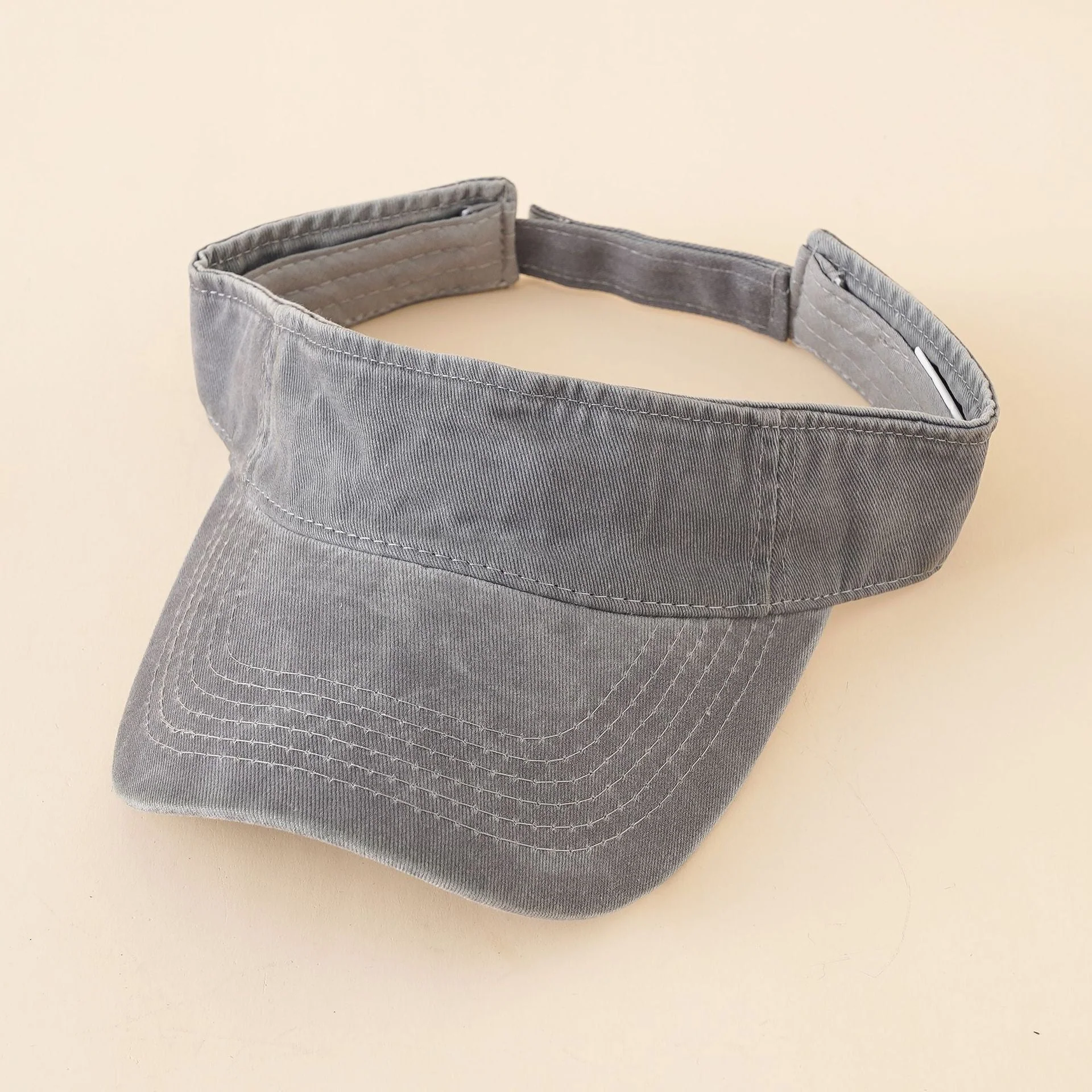 Damen Sportliche Schirmmütze Aus Hochwertigem Baumwollmix mit Flexiblem Kinnband Heidi-Mode - Image 4