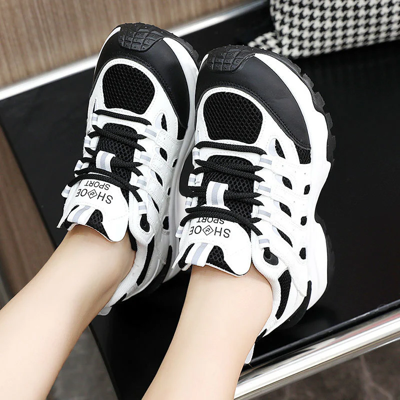 Damen Sportliche Schnürsneaker mit atmungsaktivem Obermaterial Heidi Mode - Image 4