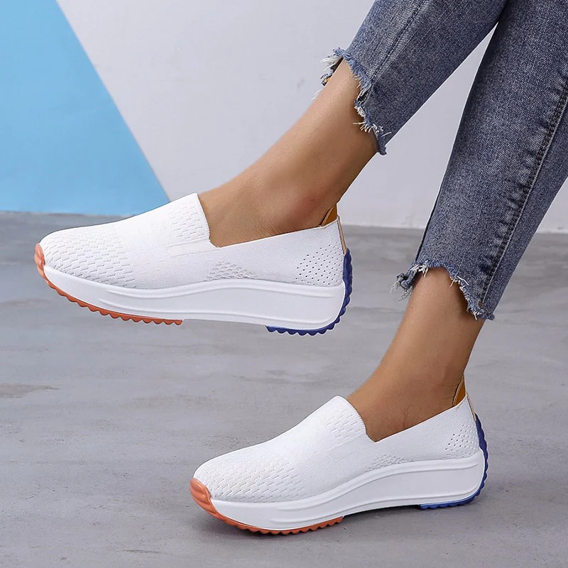 Damen Sportliche Slip-On Sneakers mit atmungsaktiver Netzstruktur Heidi Mode - Image 4