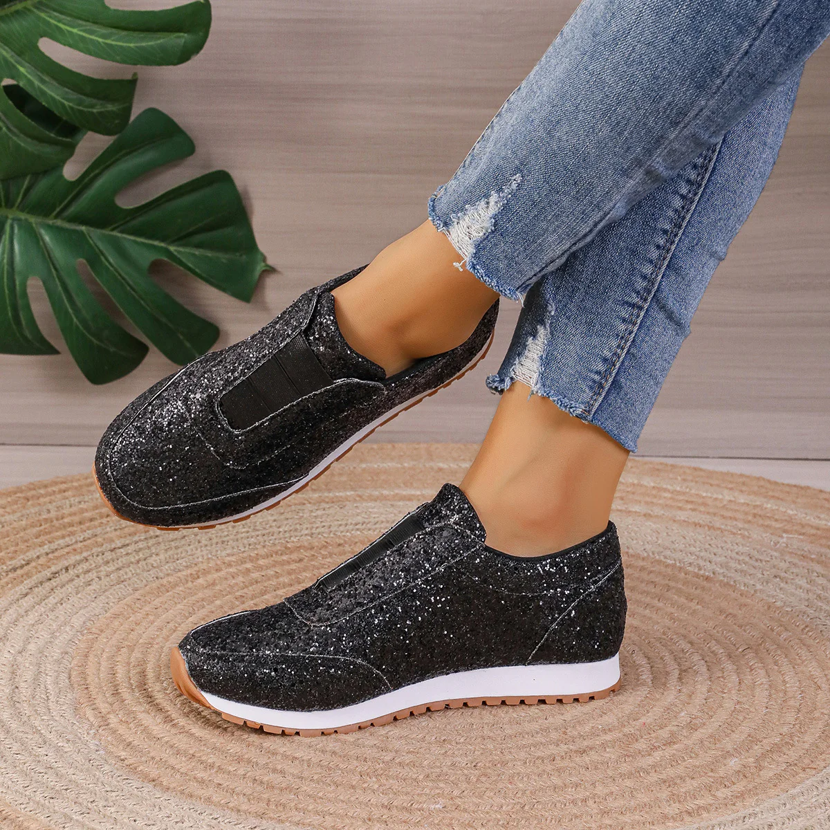 Damen Sportliche Slip-On Sneakers mit funkelndem Glitzer-Heel Heidi Mode - Image 6