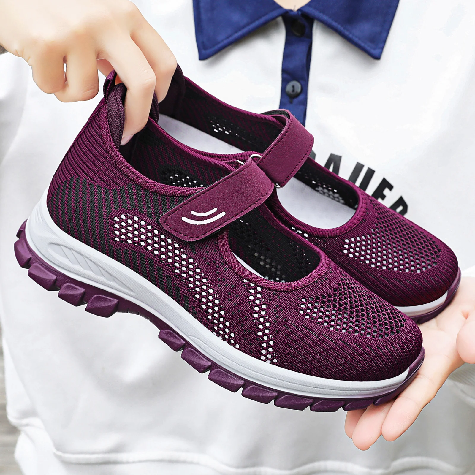Damen Sportliche Slip-On Sneakers mit verstellbarem Klettverschluss und atmungsaktivem Obermaterial Heidi Mode - Image 3