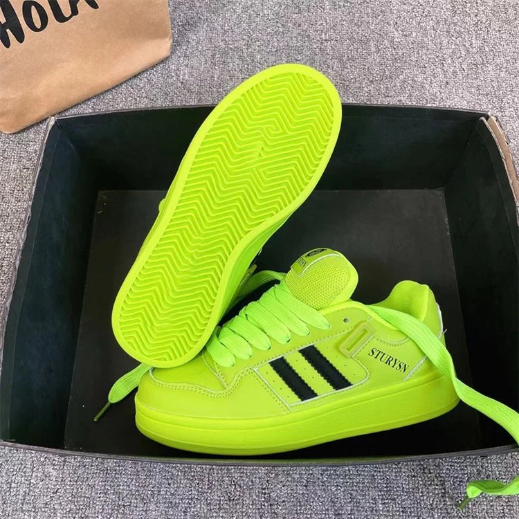 Damen Sportliche Sneaker im futuristischen Design mit atmungsaktiven Einsätzen Heidi Mode - Image 5